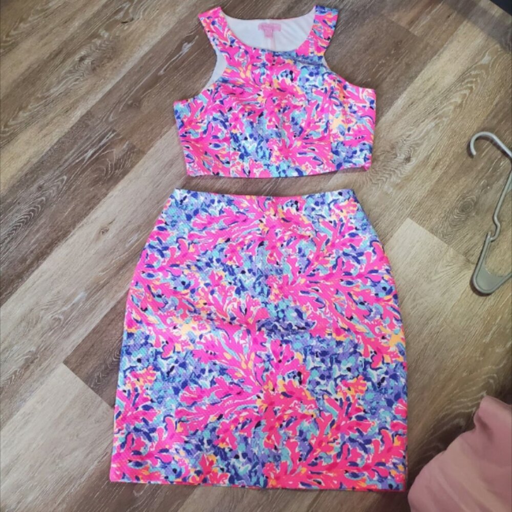 Lilly Pulitzer 2 Piece Set - M